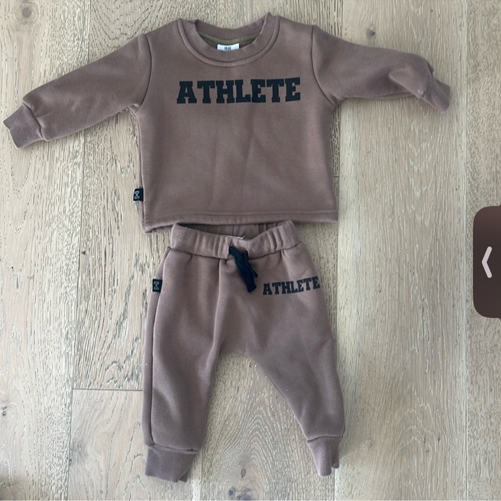 Olive & Scout 2T Athlete Kids Brown Sweatshirt and Jogger Set